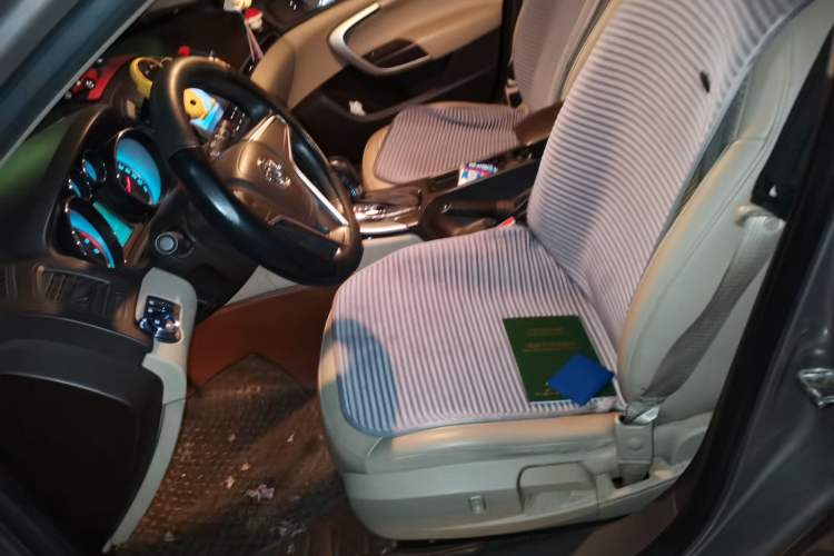 Used Buick Regal 2014 2.0L Leading Fashion Edition Left Front Seat