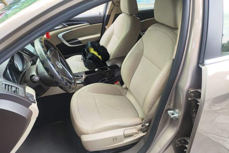 Used Buick Regal 2014 2.0L Leading Fashion Edition Left Front Seat