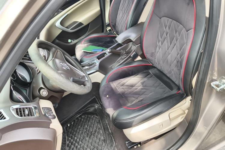 Used Buick Regal 2014 2.0L Leading Fashion Edition Left Front Seat