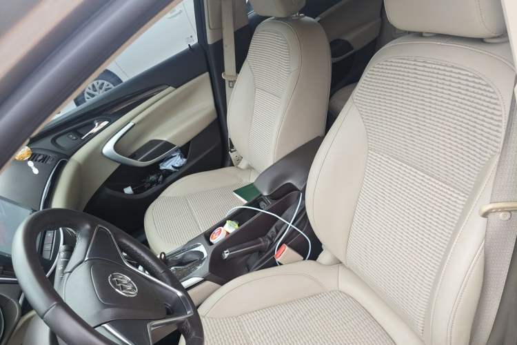Used Buick Regal 2014 2.0L Leading Fashion Edition Left Front Seat