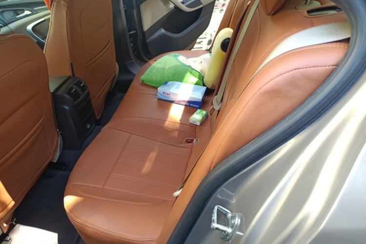 Used Buick Regal 2014 2.0L Leading Fashion Edition Left Rear Seat