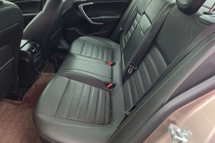 Used Buick Regal 2014 1.6T Fashionable Tech Edition Left Rear Seat
