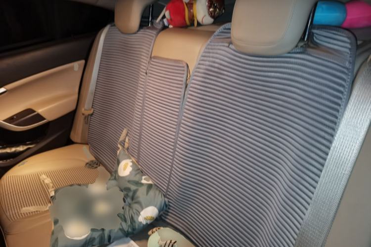 Used Buick Regal 2014 2.0L Leading Fashion Edition Left Rear Seat