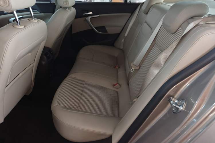 Used Buick Regal 2014 2.0L Leading Fashion Edition Left Rear Seat