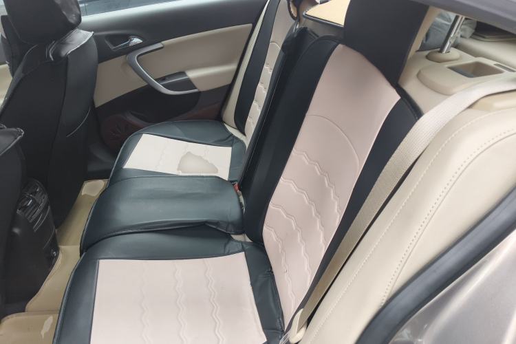 Used Buick Regal 2014 2.0L Leading Fashion Edition Left Rear Seat