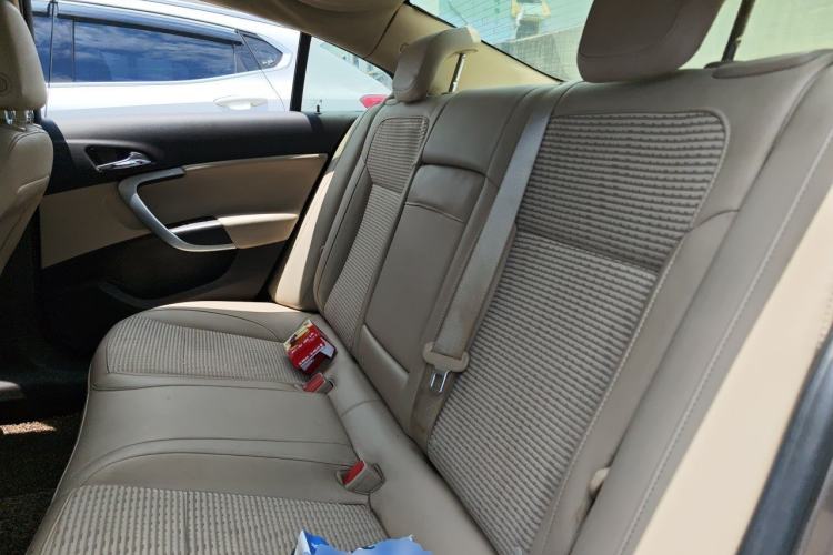 Used Buick Regal 2014 2.0L Leading Fashion Edition Left Rear Seat