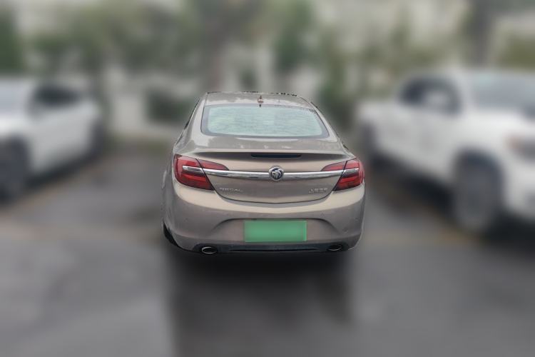 Used Buick Regal 2014 2.0L Elite Fashion Edition Rear
