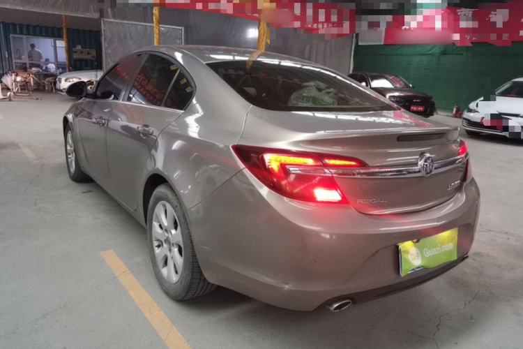 Used Buick Regal 2014 2.0L Leading Fashion Edition Rear Left 45 Deg
