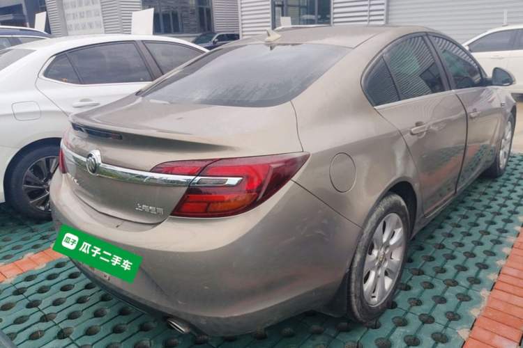 Used Buick Regal 2014 2.0L Leading Fashion Edition Rear Right 45 Deg