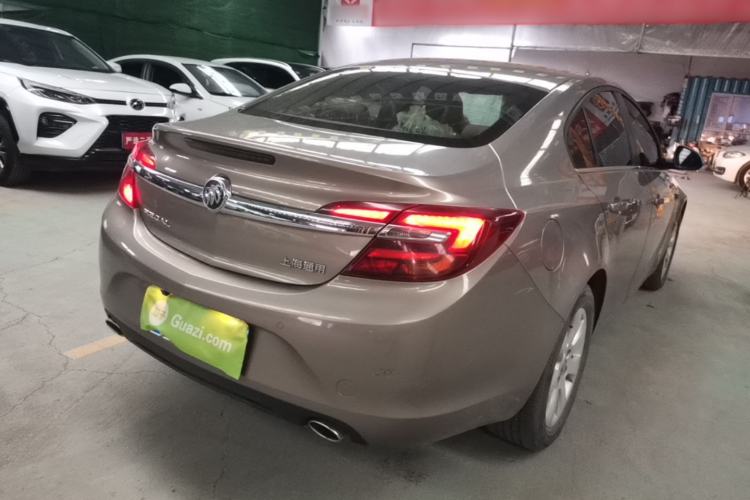 Used Buick Regal 2014 2.0L Leading Fashion Edition Rear Right 45 Deg