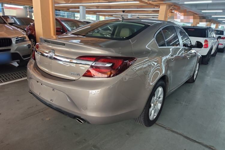 Used Buick Regal 2014 2.0L Leading Fashion Edition Rear Right 45 Deg