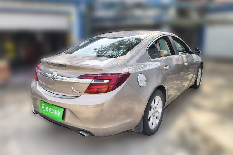 Used Buick Regal 2014 2.0L Leading Fashion Edition Rear Right 45 Deg