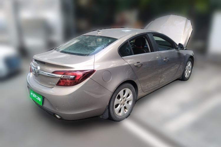 Used Buick Regal 2014 1.6T Fashionable Tech Edition Rear Right 45 Deg