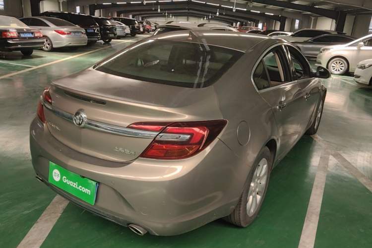 Used Buick Regal 2014 2.0L Elite Fashion Edition Rear Right 45 Deg