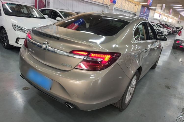 Used Buick Regal 2014 2.0L Elite Fashion Edition Rear Right 45 Deg