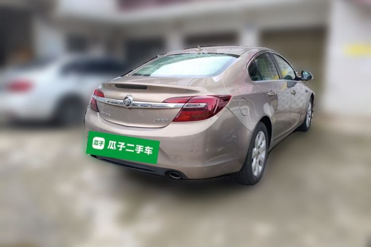 Used Buick Regal 2014 2.0L Leading Fashion Edition Rear Right 45 Deg