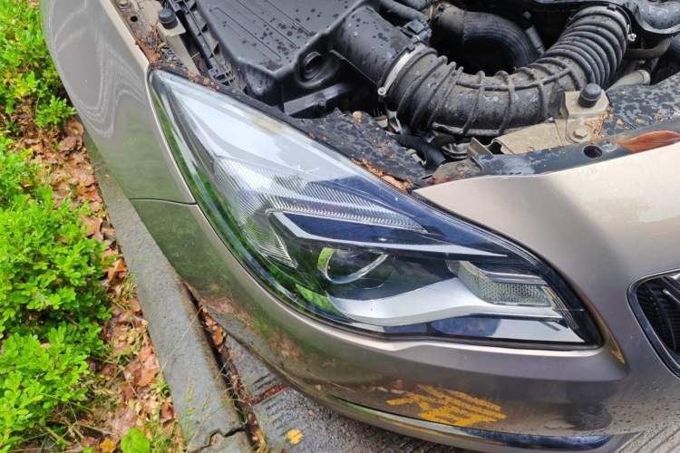 Used Buick Regal 2014 2.0L Leading Fashion Edition Right Front Headlight