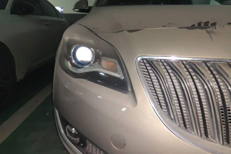 Used Buick Regal 2014 2.0L Leading Fashion Edition Right Front Headlight