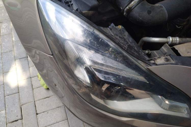 Used Buick Regal 2014 1.6T Fashionable Tech Edition Right Front Headlight