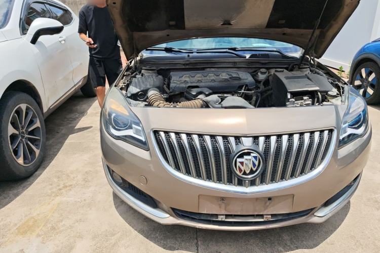 Used Buick Regal 2014 2.0L Leading Fashion Edition Right Front Headlight
