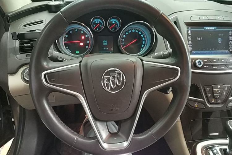 Used Buick Regal 2014 2.0L Leading Fashion Edition Steering Wheel