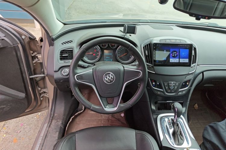 Used Buick Regal 2014 1.6T Fashionable Tech Edition Steering Wheel
