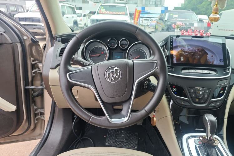 Used Buick Regal 2014 2.0L Leading Fashion Edition Steering Wheel