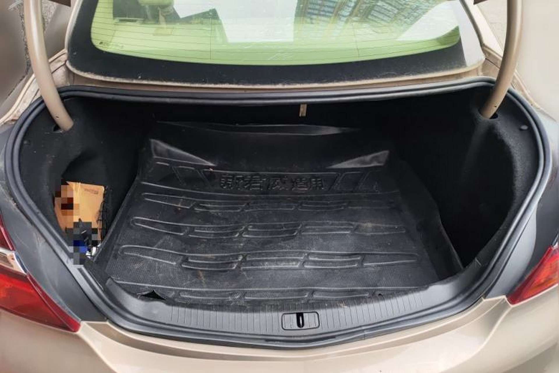 Used Buick Regal 2014 2.0L Elite Fashion Edition Trunk