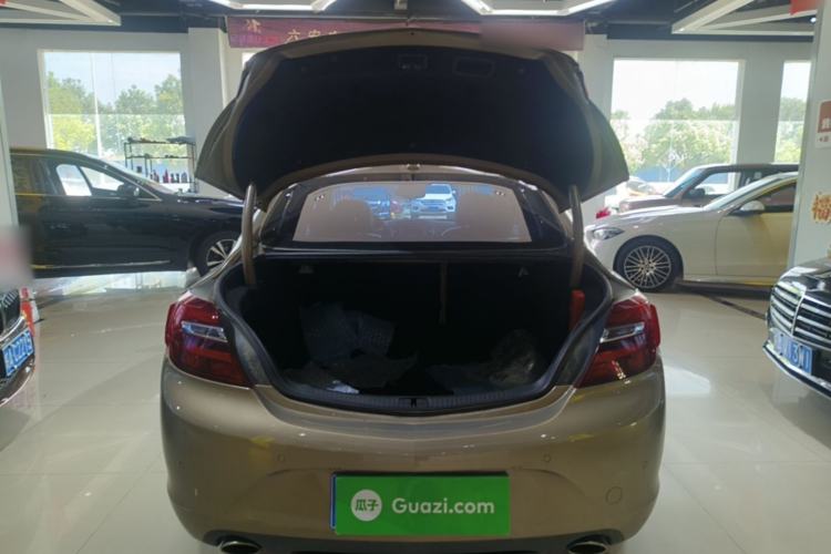 Used Buick Regal 2014 2.0L Elite Fashion Edition Trunk