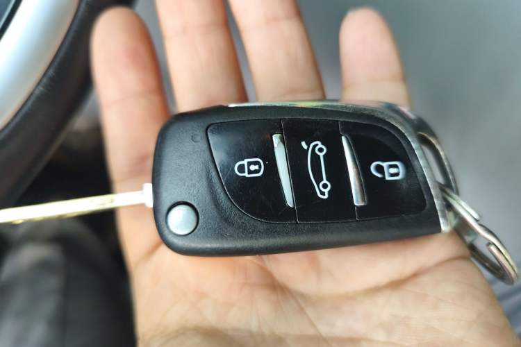 Used Buick Regal 2014 1.6T Fashionable Tech Edition Vehicle Key