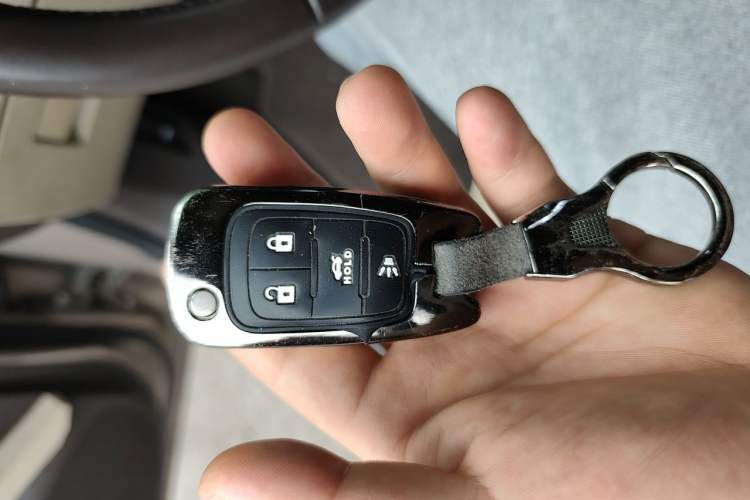 Used Buick Regal 2014 2.0L Elite Fashion Edition Vehicle Key