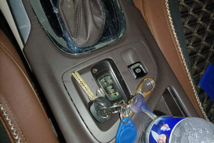 Used Buick Regal 2014 2.0L Elite Fashion Edition Vehicle Key