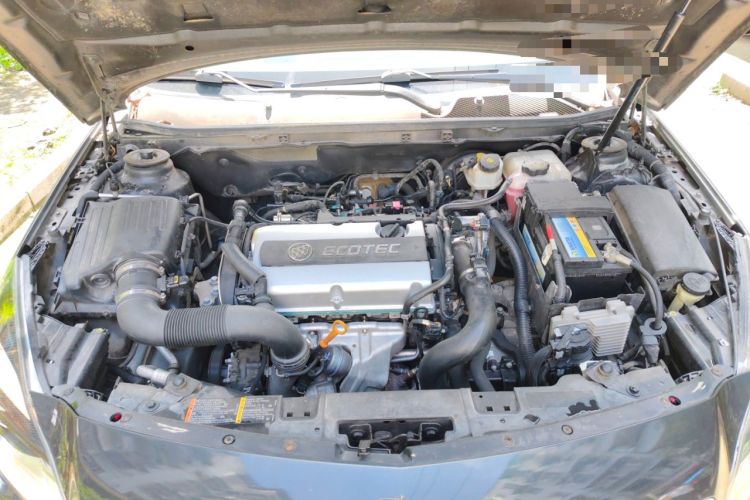 Used Buick Regal 2015 1.6T Elite Tech Model Engine Bay