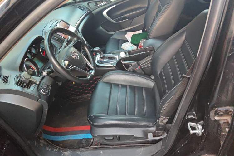 Used Buick Regal 2015 1.6T Fashion Tech Model Left Front Seat
