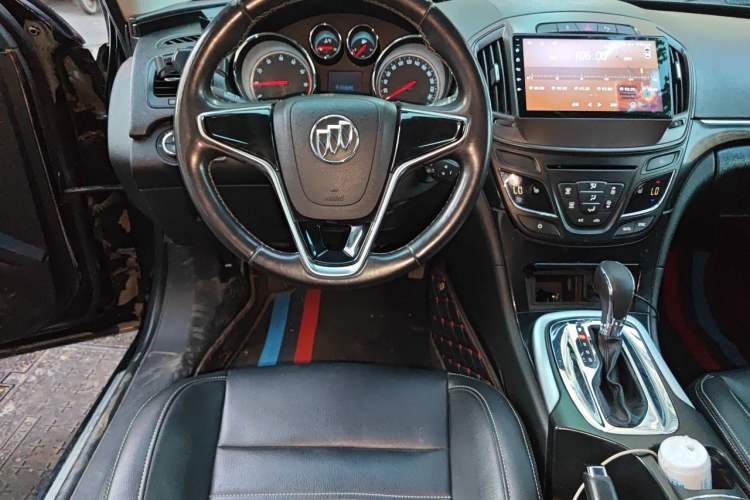 Used Buick Regal 2015 1.6T Fashion Tech Model Steering Wheel