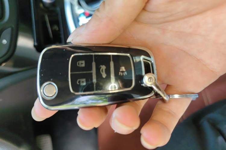 Used Buick Regal 2015 1.6T Elite Tech Model Vehicle Key