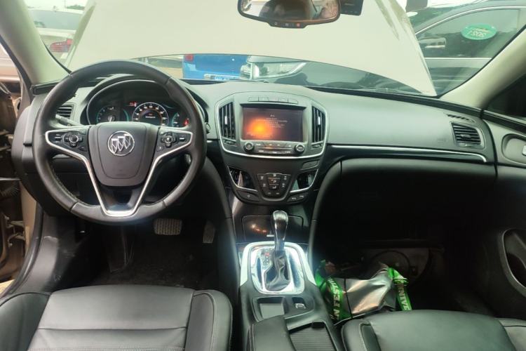 Used Buick Regal 2015 1.6T Elite Tech Model Center Console