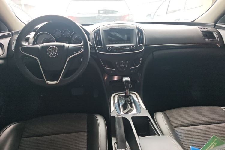 Used Buick Regal 2015 1.6T Leading Technology Model Center Console