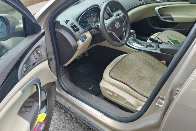Used Buick Regal 2015 2.0L Elite Fashion Edition Driver Seat