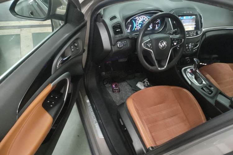 Used Buick Regal 2015 1.6T Elite Tech Model Driver Seat