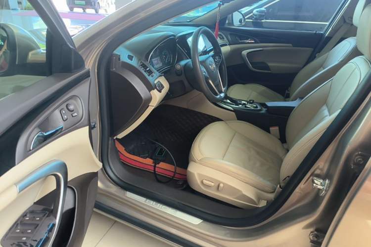 Used Buick Regal 2015 2.0L Elite Fashion Edition Driver Seat