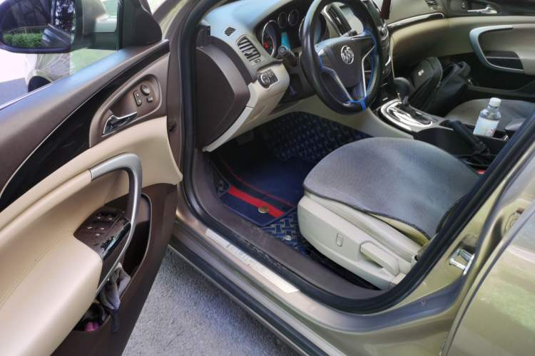 Used Buick Regal 2015 2.0L Leading Fashion Edition Driver Seat
