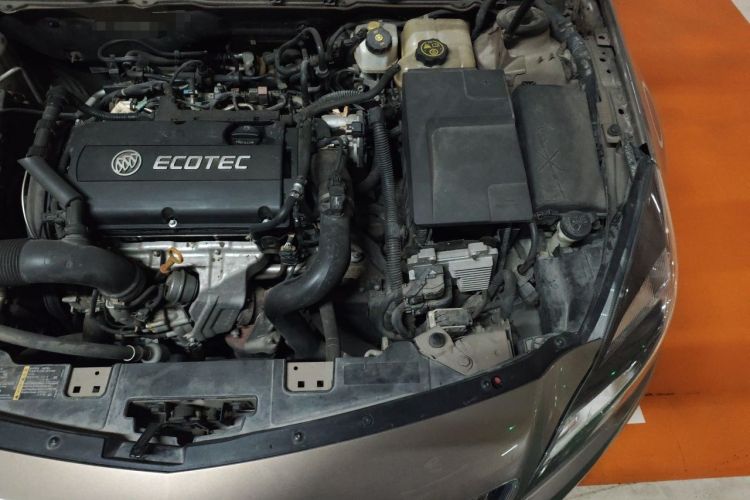 Used Buick Regal 2015 1.6T Leading Technology Model Engine Bay Left