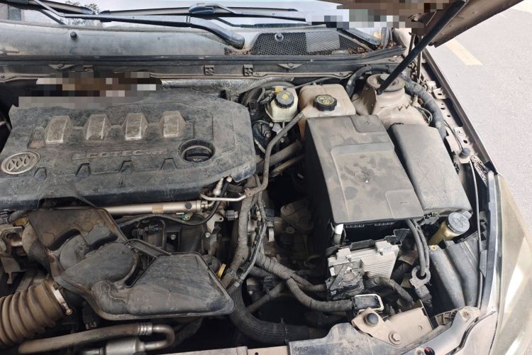 Used Buick Regal 2015 2.0L Leading Fashion Edition Engine Bay Left