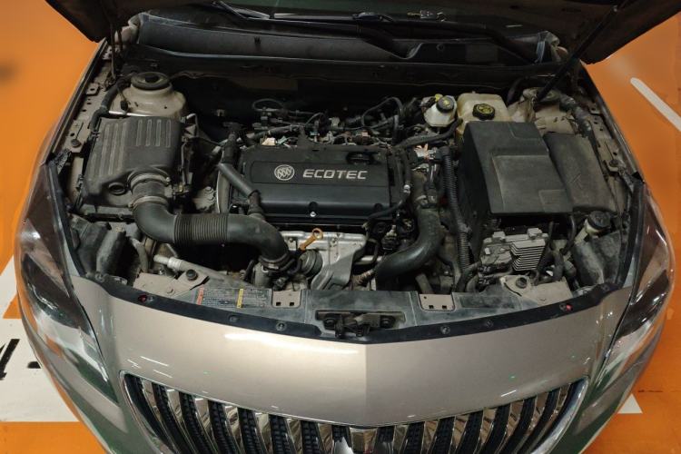 Used Buick Regal 2015 1.6T Leading Technology Model Engine Bay