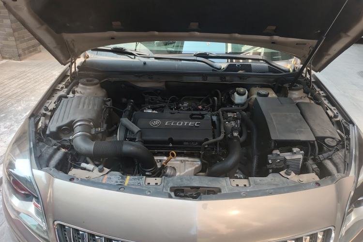 Used Buick Regal 2015 1.6T Leading Technology Model Engine Bay