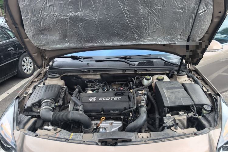 Used Buick Regal 2015 1.6T Leading Technology Model Engine Bay