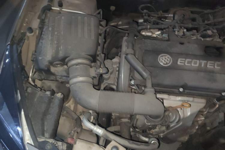 Used Buick Regal 2015 1.6T Leading Technology Model Engine Bay Right