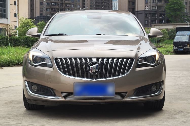 Used Buick Regal 2015 2.0L Elite Fashion Edition Exterior 3