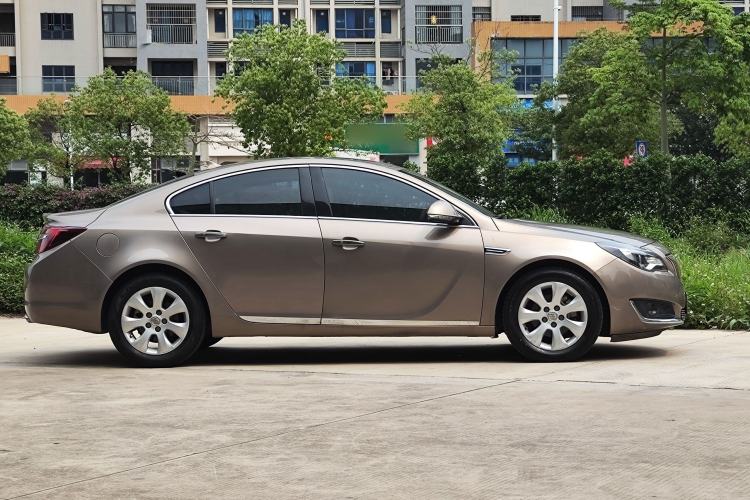 Used Buick Regal 2015 2.0L Elite Fashion Edition Exterior 5